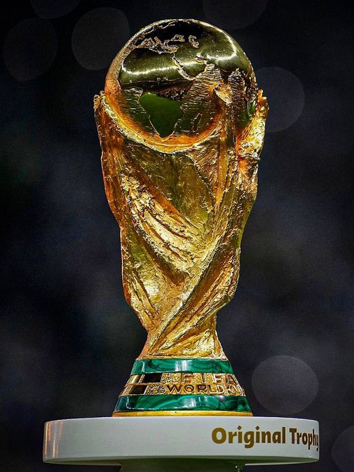 华体会-世界杯新规：换人限时10秒、VAR可回看黄牌角球|界外球|视频助理裁判|球员|酌情处理|裁判_新浪体育_新浪新闻